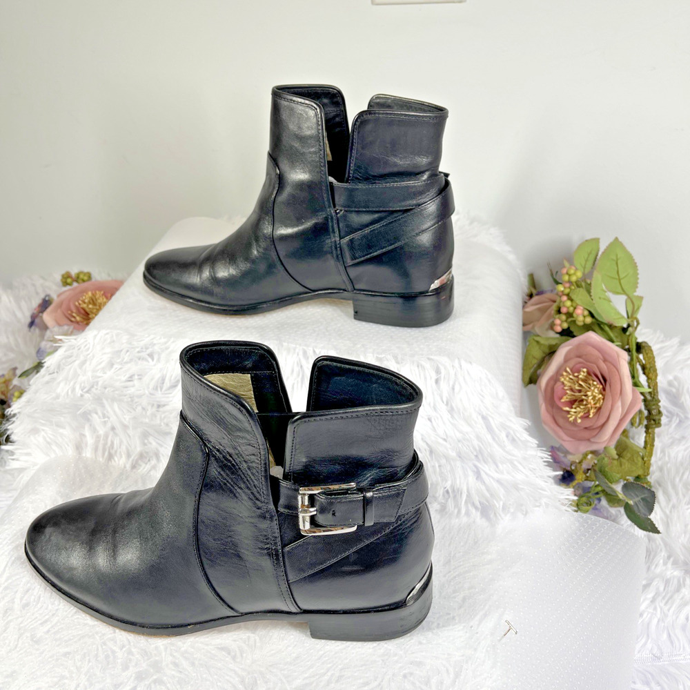 Michael Kors Womens 7M Black Leather Ankle Boots Buckle Strap Moto Biker